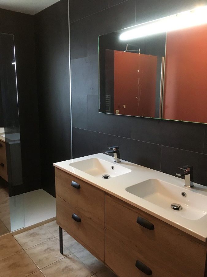 Salles de bain modernes béton design